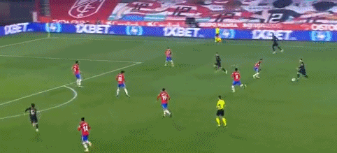 队内助攻王！奎克利因生病缺席对尼克斯的关键战